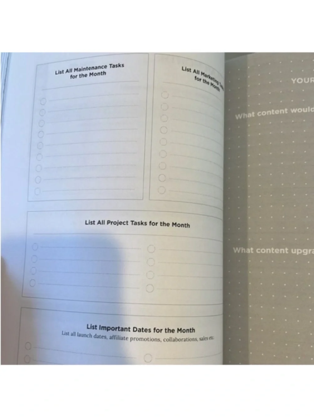 Content planner workbook editorial blogging goals create on year calendar blog